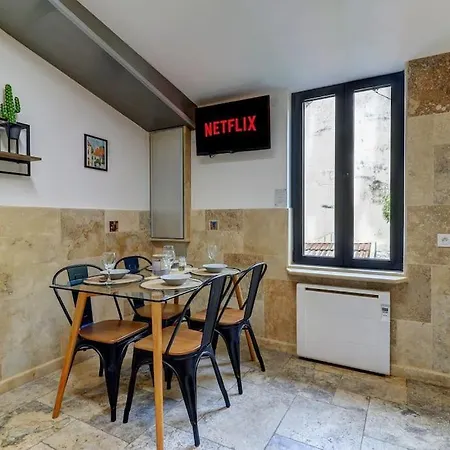 Le Coinn Vintagee I Hypercentre I Bourguignon & Cosy *